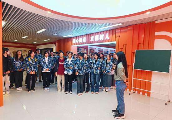孙童飞社会培训讲解图1